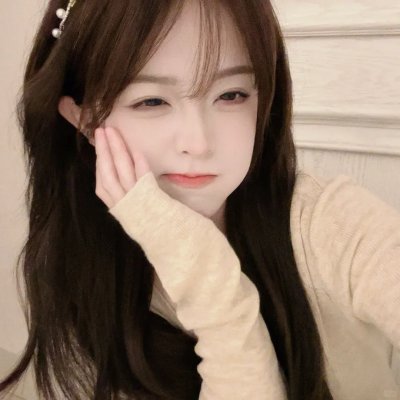 埃舍尔街的红色邮筒