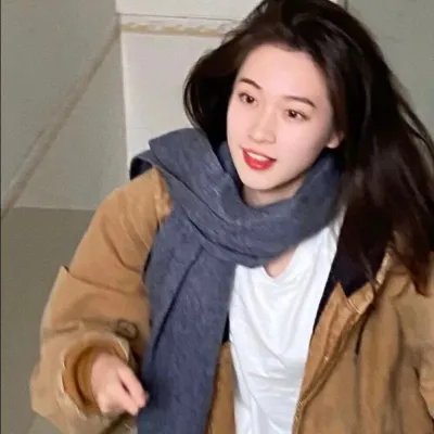 何者